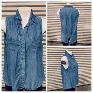 Signature 8 chambray sleeveless top